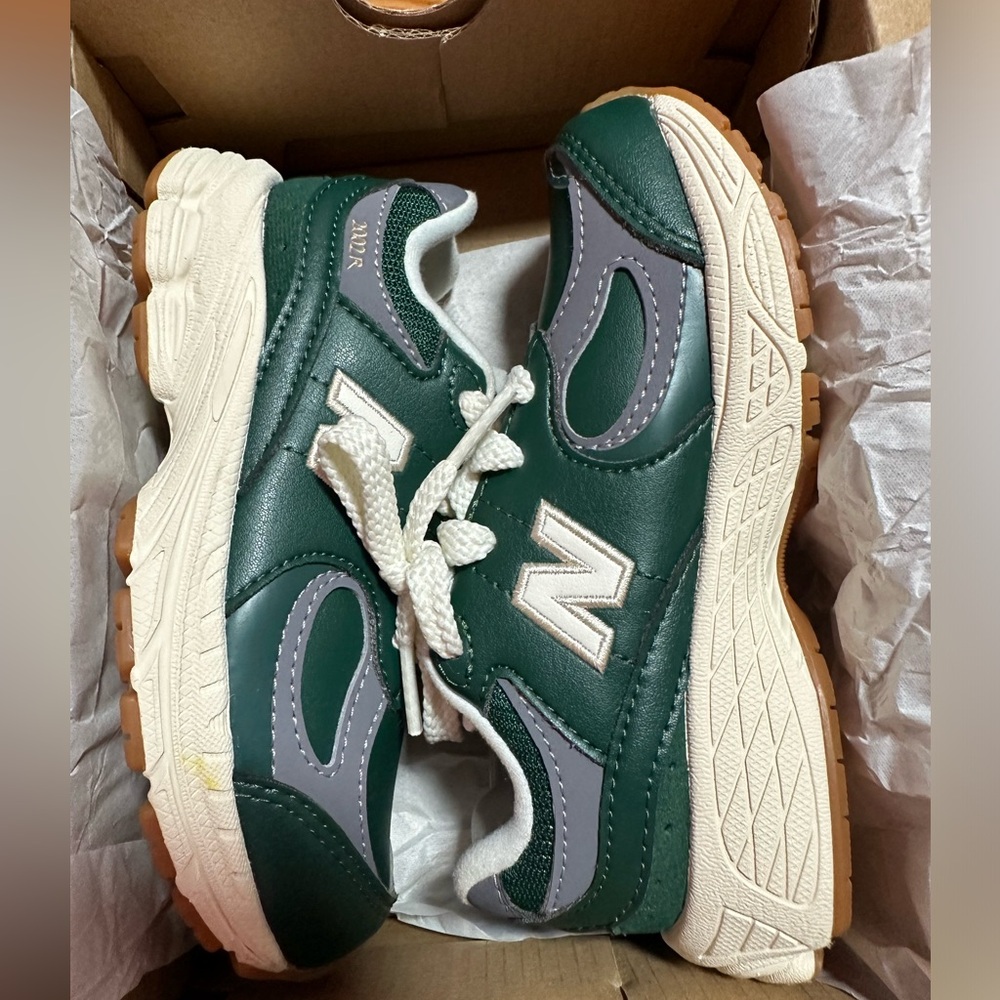Toddler new balance 2002